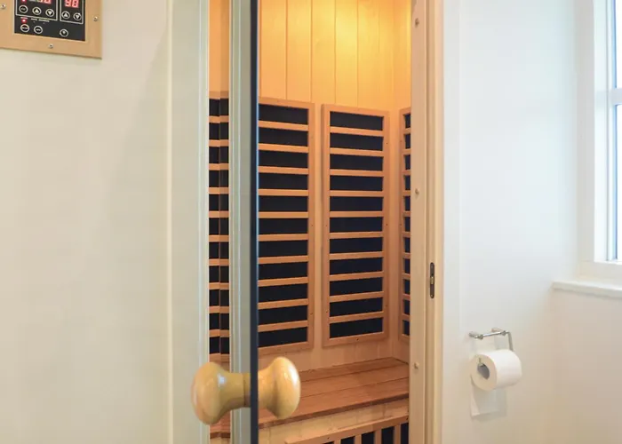 Сasa de vacaciones Four-bedroom In