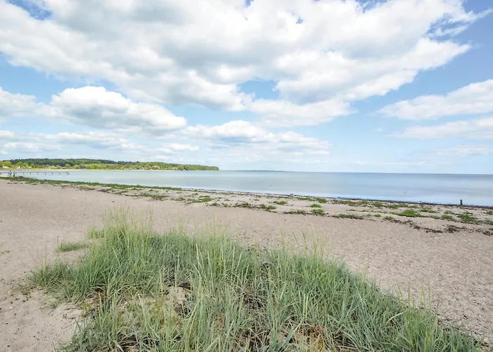 Holiday home Four-bedroom In