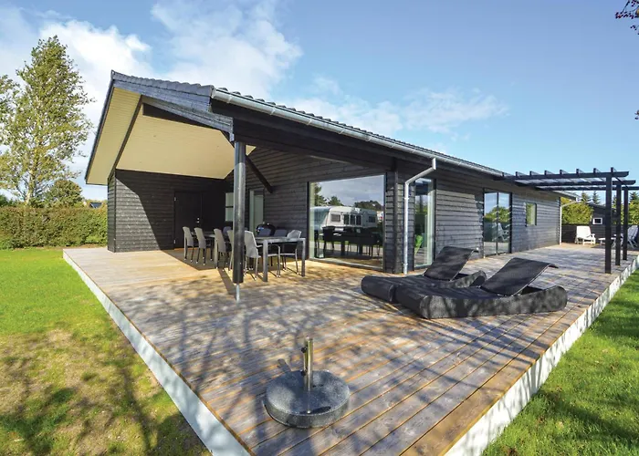 Сasa de vacaciones Four-bedroom In Haderslev